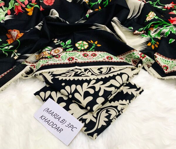 Khaddar suits for women in Pakistan