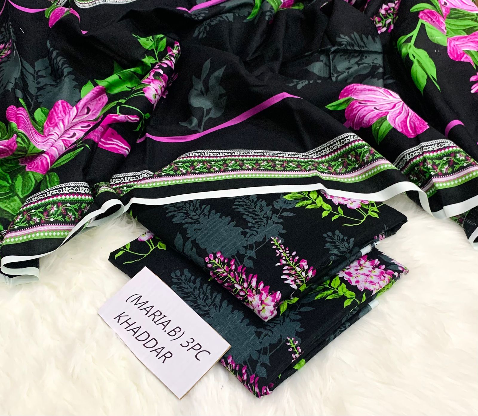 Digital Printed Khaddar Dress – Unstitched 3PC Collection