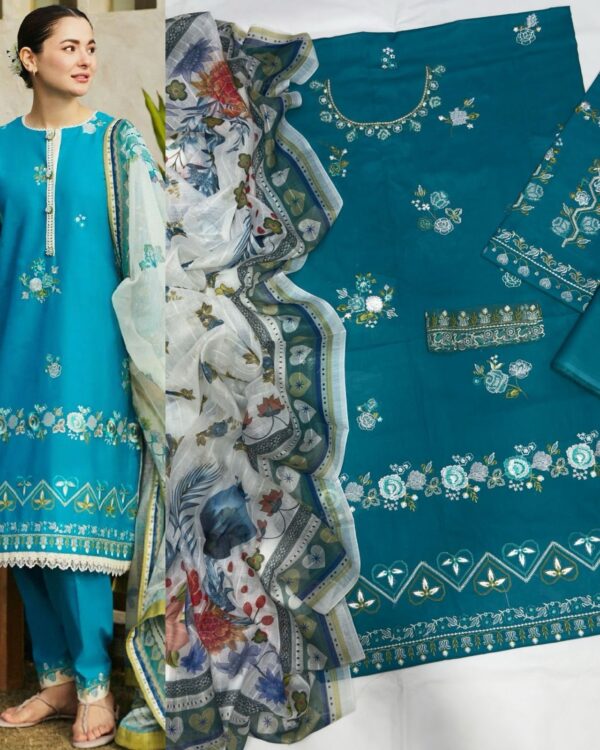 Designer Embroidered Lawn Suit