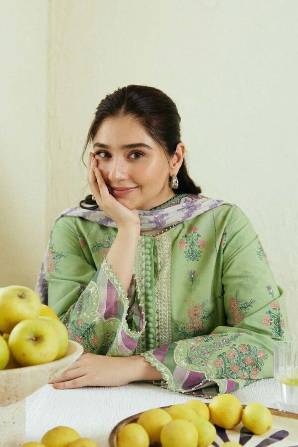 Dhanak Suit