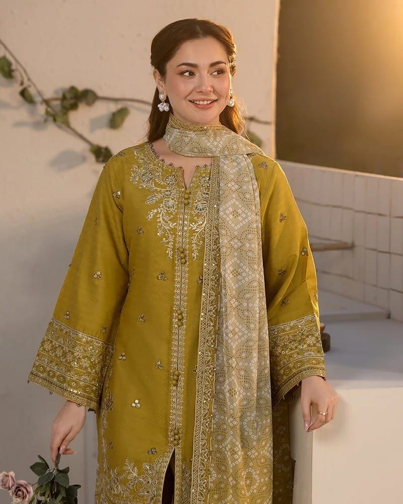 Dhanak suit