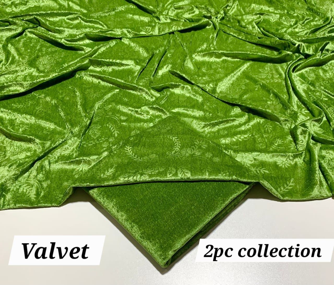 Sapphire new velvet 2PC