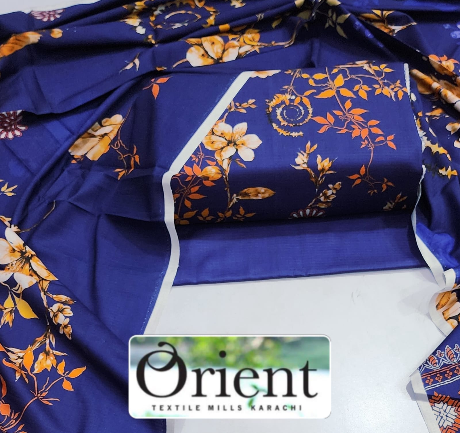 ladies winter printed suits