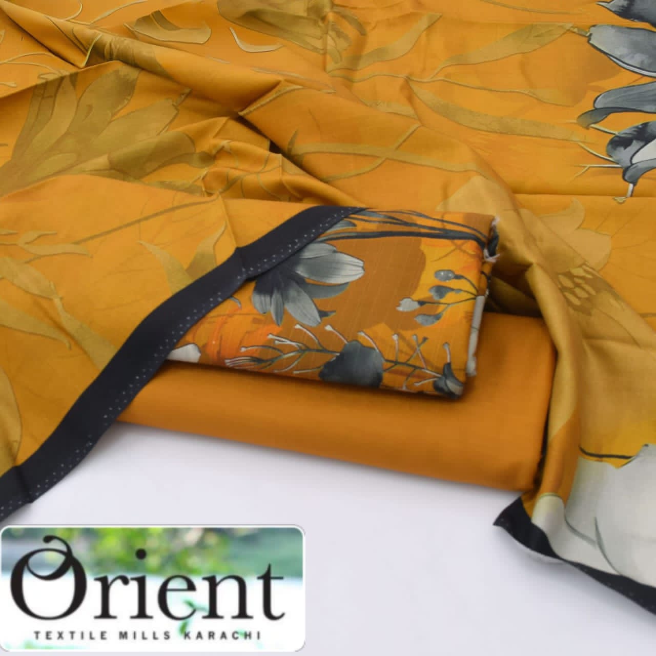 Pakistani linen printed suit for women – Bana Dora digital print collection